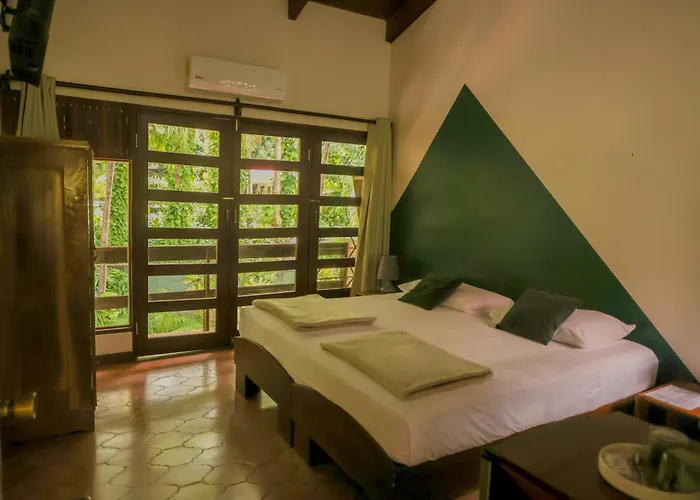 Hotel Del Sol Boutique 3*